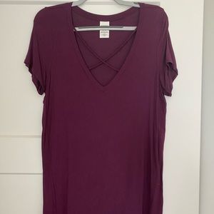 VS Pink V-Neck Wine/Burgundy